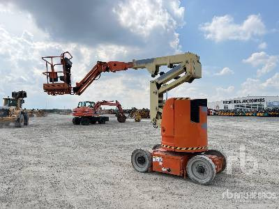 JLG E300 AJP Electric - Articulated boom: picture 2 JLG E300 AJP Electric - Articulated boom: picture 2