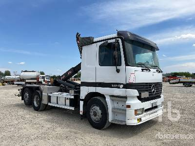 MERCEDES-BENZ 1848 6x2 Sleeper - Hook lift truck: picture 4 MERCEDES-BENZ 1848 6x2 Sleeper - Hook lift truck: picture 4