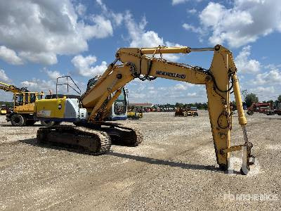 NEW HOLLAND E215 - Crawler excavator: picture 4 NEW HOLLAND E215 - Crawler excavator: picture 4