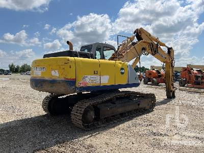 NEW HOLLAND E215 - Crawler excavator: picture 3 NEW HOLLAND E215 - Crawler excavator: picture 3