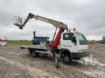 NISSAN CABSTAR 2004 Multitel Pagliero MJ 190 A ... - Truck mounted aerial platform: picture 4 NISSAN CABSTAR 2004 Multitel Pagliero MJ 190 A ... - Truck mounted aerial platform: picture 4