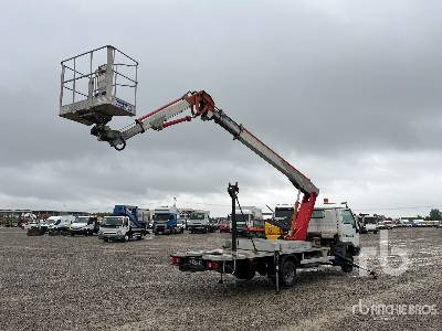 NISSAN CABSTAR 2004 Multitel Pagliero MJ 190 A ... - Truck mounted aerial platform: picture 3 NISSAN CABSTAR 2004 Multitel Pagliero MJ 190 A ... - Truck mounted aerial platform: picture 3