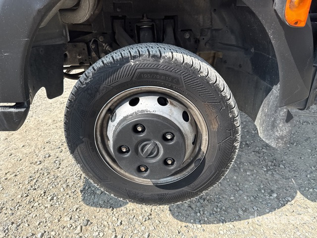 Truck mounted aerial platform Nissan Cabstar 35.12 Piattaforma autocarrata: picture 6