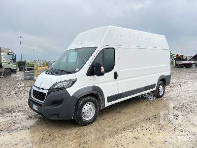 PEUGEOT BOXER 435 L3H3 2.0 BLUEHDI 160CV - Box truck: picture 1 PEUGEOT BOXER 435 L3H3 2.0 BLUEHDI 160CV - Box truck: picture 1