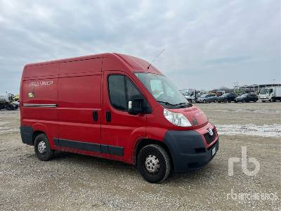 PEUGEOT - Box truck: picture 5 PEUGEOT - Box truck: picture 5