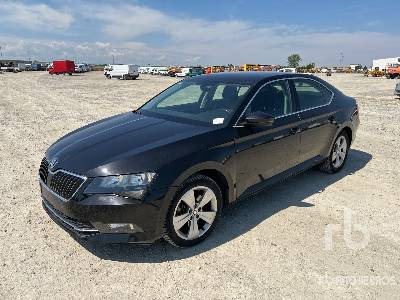 SKODA SUPERB - Car: picture 1 SKODA SUPERB - Car: picture 1