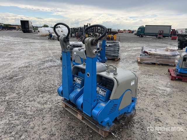 Weber CR7CCD 2.0 Vibratory Plate Compactor - Vibratory plate: picture 3 Weber CR7CCD 2.0 Vibratory Plate Compactor - Vibratory plate: picture 3