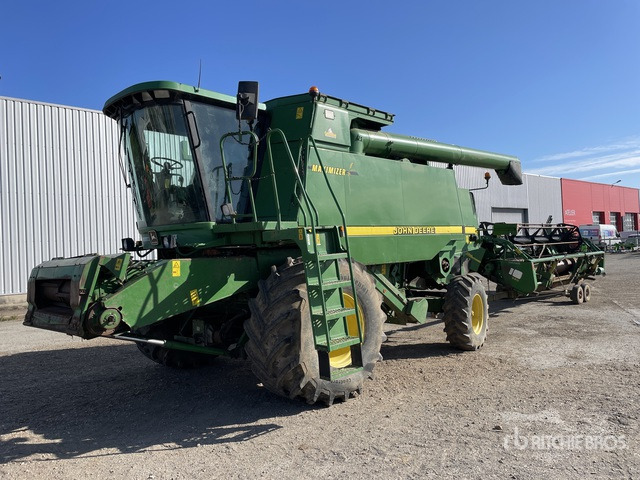 1998 John Deere CTS Moissonneuse Batteuse Combine Harvester - Combine harvester: picture 2 1998 John Deere CTS Moissonneuse Batteuse Combine Harvester - Combine harvester: picture 2