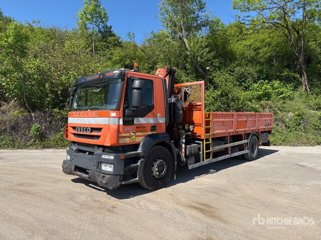 2009 Iveco Stralis 310 2009 Fassi F130A21 on 4x2 Camio ... Flatbed Truck with Crane - Dropside/ Flatbed truck, Crane truck: picture 2 2009 Iveco Stralis 310 2009 Fassi F130A21 on 4x2 Camio ... Flatbed Truck with Crane - Dropside/ Flatbed truck, Crane truck: picture 2