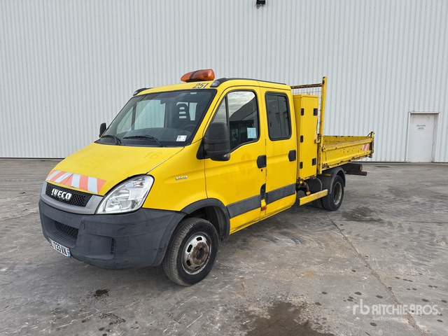 2011 Iveco 35C13 4x2 Camion Benne S/A Dump Truck - Tipper van, Combi van: picture 2 2011 Iveco 35C13 4x2 Camion Benne S/A Dump Truck - Tipper van, Combi van: picture 2