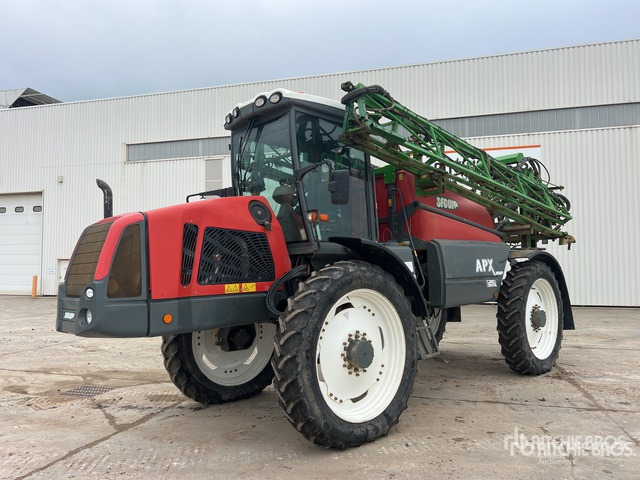 2011 Preciculture TR4240/A/MN/C3U/146 36 m 4x4 High Clearance Seguip ... Self-Propelled Sprayer - Self-propelled sprayer: picture 2 2011 Preciculture TR4240/A/MN/C3U/146 36 m 4x4 High Clearance Seguip ... Self-Propelled Sprayer - Self-propelled sprayer: picture 2