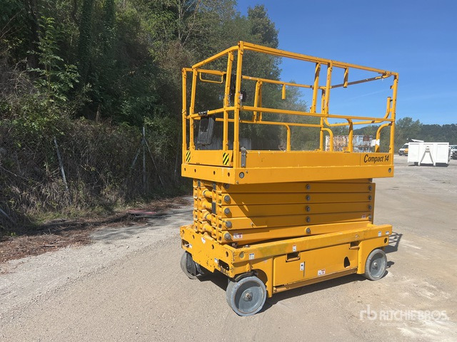 2018 Haulotte Compact 14 Electric Nacelle Ciseaux Electr ... Scissor Lift - Scissor lift: picture 1 2018 Haulotte Compact 14 Electric Nacelle Ciseaux Electr ... Scissor Lift - Scissor lift: picture 1
