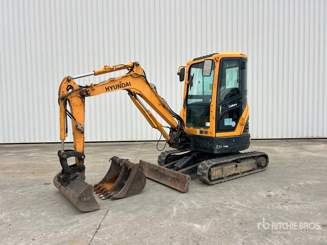 2018 Hyundai R25Z-9AK Mini-Pelle Mini Excavator: <6.6t - Mini excavator: picture 2 2018 Hyundai R25Z-9AK Mini-Pelle Mini Excavator: <6.6t - Mini excavator: picture 2