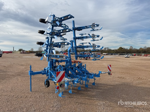2024 Lemken EC-Weeder 7 6200 mm 3-Point Bineuse (Non Ut ... Rod Weeder - Soil tillage equipment: picture 3 2024 Lemken EC-Weeder 7 6200 mm 3-Point Bineuse (Non Ut ... Rod Weeder - Soil tillage equipment: picture 3