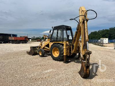 CASE 580FS 4x2 Chargeuse Pelleteuse - Backhoe loader: picture 3 CASE 580FS 4x2 Chargeuse Pelleteuse - Backhoe loader: picture 3