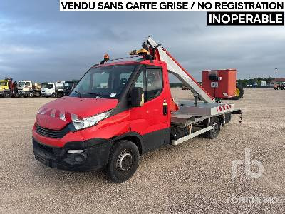 IVECO 2018 Multitel 160 ALU 16 m on C ... - Truck mounted aerial platform: picture 1 IVECO 2018 Multitel 160 ALU 16 m on C ... - Truck mounted aerial platform: picture 1