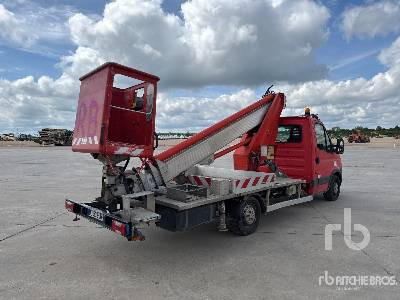 IVECO 35S11 2014 Multitel MT202 20 m on Cam ... - Truck mounted aerial platform: picture 3 IVECO 35S11 2014 Multitel MT202 20 m on Cam ... - Truck mounted aerial platform: picture 3