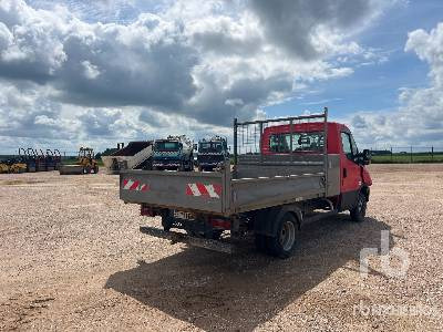 IVECO Camion Benne (Inoperable) - Tipper: picture 3 IVECO Camion Benne (Inoperable) - Tipper: picture 3