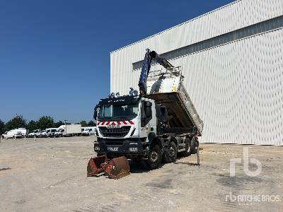 IVECO TRAKKER 450 EEV 2013 Fassi F215A 022E 9200 kg o ... - Tipper, Crane truck: picture 3 IVECO TRAKKER 450 EEV 2013 Fassi F215A 022E 9200 kg o ... - Tipper, Crane truck: picture 3