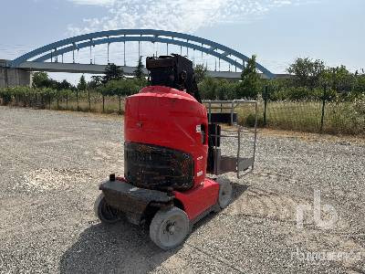 MANITOU 100VJR Nacelle A Mat Droit Vertical - Articulated boom: picture 1 MANITOU 100VJR Nacelle A Mat Droit Vertical - Articulated boom: picture 1