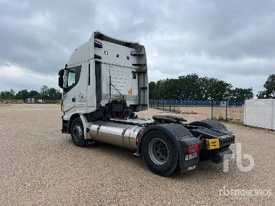 IVECO STRALIS 460 NP 4x2 Tracteur Routier Avec Couchette - Tractor unit: picture 2 IVECO STRALIS 460 NP 4x2 Tracteur Routier Avec Couchette - Tractor unit: picture 2