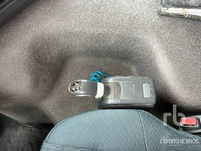 Tractor unit VOLVO FMX410 4x2 Tracteur Routier Avec Couchette: picture 15