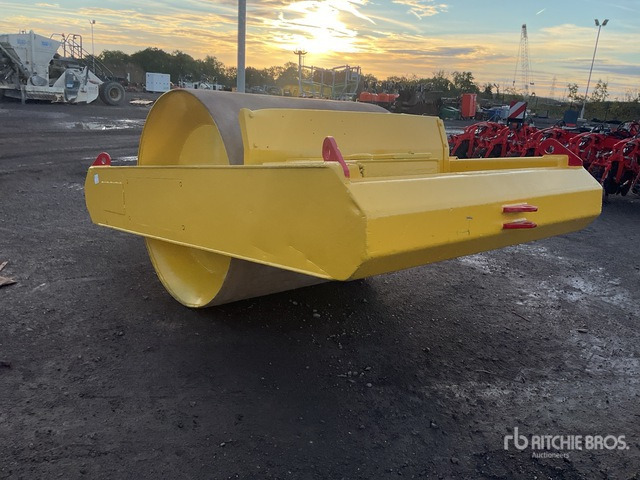 1997 Bomag BW6 Pull Behind Roller - Roller: picture 3 1997 Bomag BW6 Pull Behind Roller - Roller: picture 3