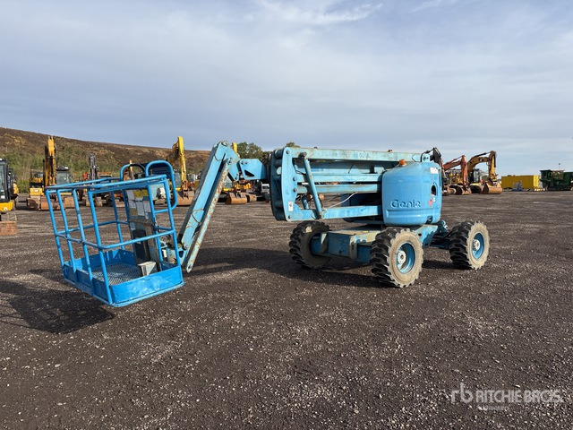2002 Genie Z45/25 4WD Diesel Articulating Boom Lift - Articulated boom: picture 3 2002 Genie Z45/25 4WD Diesel Articulating Boom Lift - Articulated boom: picture 3