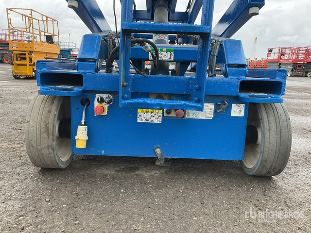 2012 Skyjack SJIII4632 Electric Scissor Lift - Scissor lift: picture 5 2012 Skyjack SJIII4632 Electric Scissor Lift - Scissor lift: picture 5
