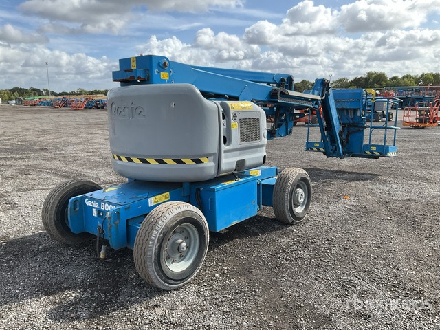 2014 Genie Z45/25J Articulating Boom Lift - Articulated boom: picture 4 2014 Genie Z45/25J Articulating Boom Lift - Articulated boom: picture 4
