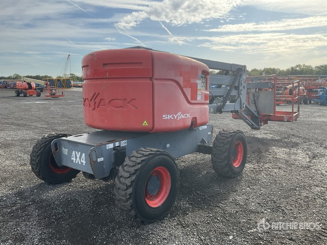 2014 Skyjack SJ46AJ 4WD Diesel Articulating Boom Lift - Articulated boom: picture 4 2014 Skyjack SJ46AJ 4WD Diesel Articulating Boom Lift - Articulated boom: picture 4