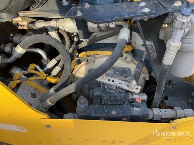 2015 Bomag 120AD-5 Double Drum Roller - Road roller: picture 5 2015 Bomag 120AD-5 Double Drum Roller - Road roller: picture 5