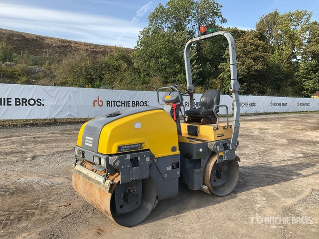 2015 Dynapac CC1200 Double Drum Roller - Roller: picture 2 2015 Dynapac CC1200 Double Drum Roller - Roller: picture 2