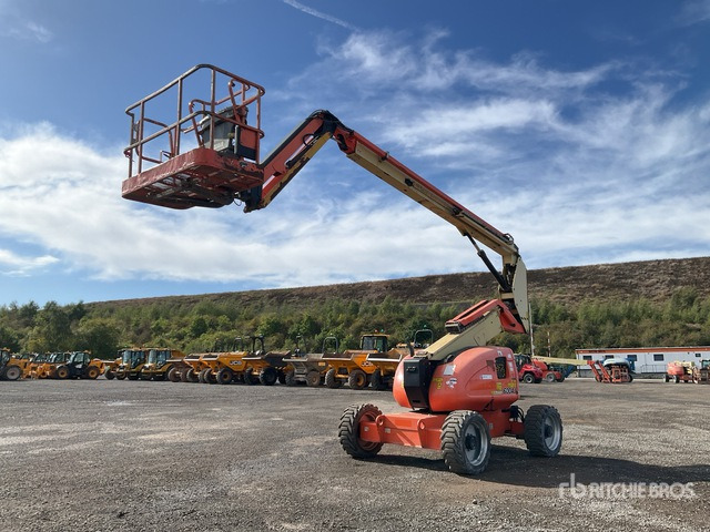 2015 JLG 600AJ 4WD Diesel Articulating Boom Lift - Articulated boom: picture 2 2015 JLG 600AJ 4WD Diesel Articulating Boom Lift - Articulated boom: picture 2