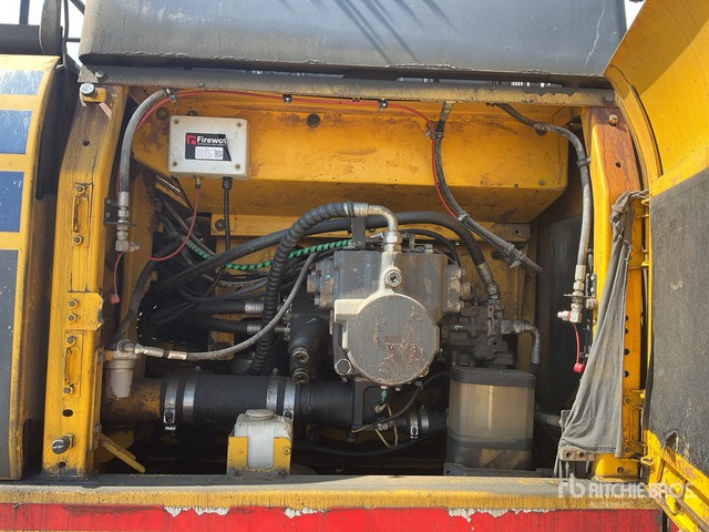 2015 Komatsu PC490LC-10 Tracked Excavator - Crawler excavator: picture 5 2015 Komatsu PC490LC-10 Tracked Excavator - Crawler excavator: picture 5