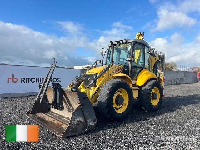 2015 New Holland B115C 4x4x4 Backhoe Loader - Backhoe loader: picture 1 2015 New Holland B115C 4x4x4 Backhoe Loader - Backhoe loader: picture 1