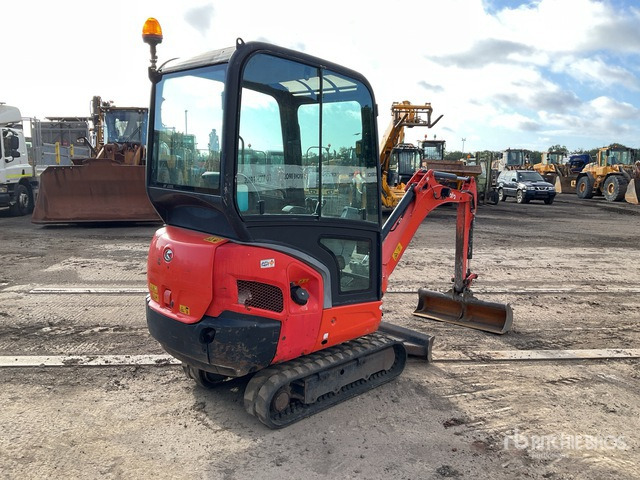 2016 Kubota KX015-4 Mini Excavator: <6.6t - Mini excavator: picture 3 2016 Kubota KX015-4 Mini Excavator: <6.6t - Mini excavator: picture 3