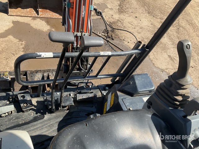 2017 Hitachi ZX19U-5AYR Remote Control Unit Mini Excavator: <6.6t - Mini excavator: picture 4 2017 Hitachi ZX19U-5AYR Remote Control Unit Mini Excavator: <6.6t - Mini excavator: picture 4