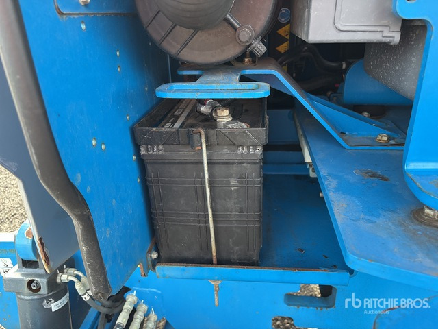 2018 Genie Z45/25J 4WD Diesel Articulating Boom Lift - Articulated boom: picture 5 2018 Genie Z45/25J 4WD Diesel Articulating Boom Lift - Articulated boom: picture 5