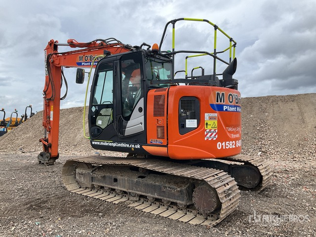 2018 Hitachi ZX135US-6 Tracked Excavator - Crawler excavator: picture 4 2018 Hitachi ZX135US-6 Tracked Excavator - Crawler excavator: picture 4