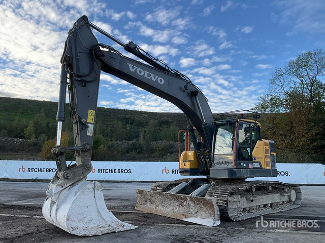 2018 Volvo ECR355EL Tracked Excavator - Crawler excavator: picture 2 2018 Volvo ECR355EL Tracked Excavator - Crawler excavator: picture 2