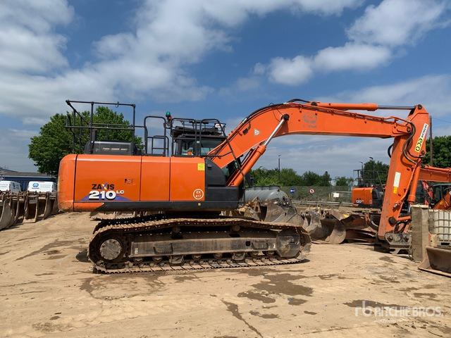 2019 Hitachi ZX210LC-6 Tracked Excavator - Crawler excavator: picture 3 2019 Hitachi ZX210LC-6 Tracked Excavator - Crawler excavator: picture 3