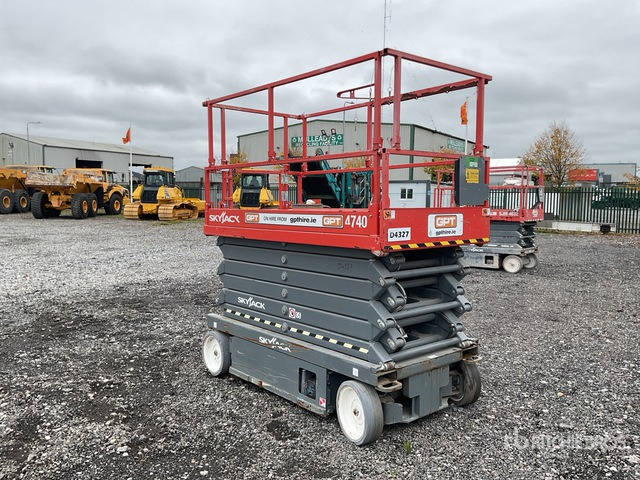 2019 Skyjack SJIII4740 2019 Skyjack SJ4740 Scissor Lift Scissor Lift - Scissor lift: picture 3 2019 Skyjack SJIII4740 2019 Skyjack SJ4740 Scissor Lift Scissor Lift - Scissor lift: picture 3