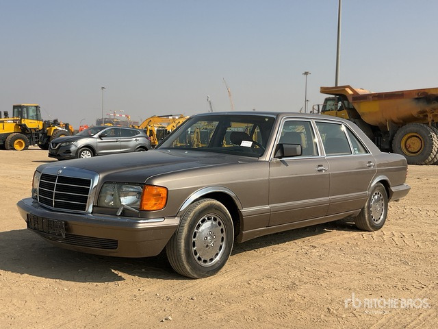 1988 Mercedes-Benz 560SEL Automobile - Car: picture 1 1988 Mercedes-Benz 560SEL Automobile - Car: picture 1