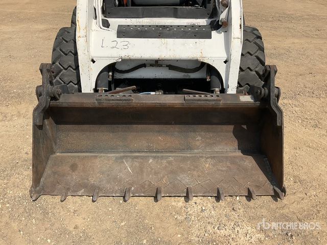 2001 Bobcat 773 - Skid steer loader: picture 5 2001 Bobcat 773 - Skid steer loader: picture 5