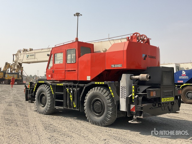 2002 Tadano TR300 EX 30 ton 4x4x4 Rough Terrain Crane - Rough terrain crane: picture 4 2002 Tadano TR300 EX 30 ton 4x4x4 Rough Terrain Crane - Rough terrain crane: picture 4