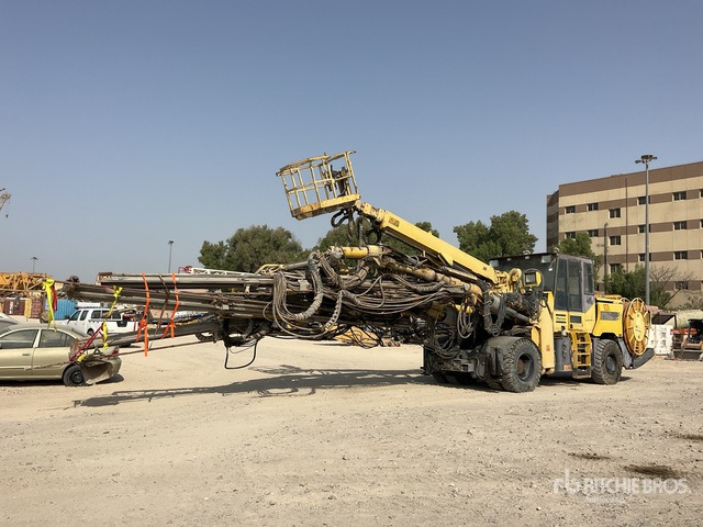 2004 Atlas Copco Rocket Boomer XL3C 4x4 Jumbo Drill - Drilling rig: picture 1 2004 Atlas Copco Rocket Boomer XL3C 4x4 Jumbo Drill - Drilling rig: picture 1