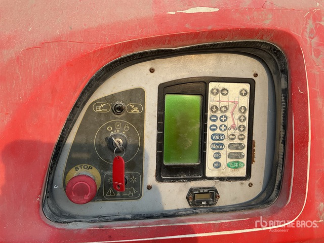 2005 Manitou 180ATJ 4WD Diesel (Inoperable) Articulating Boom Lift - Articulated boom: picture 5 2005 Manitou 180ATJ 4WD Diesel (Inoperable) Articulating Boom Lift - Articulated boom: picture 5