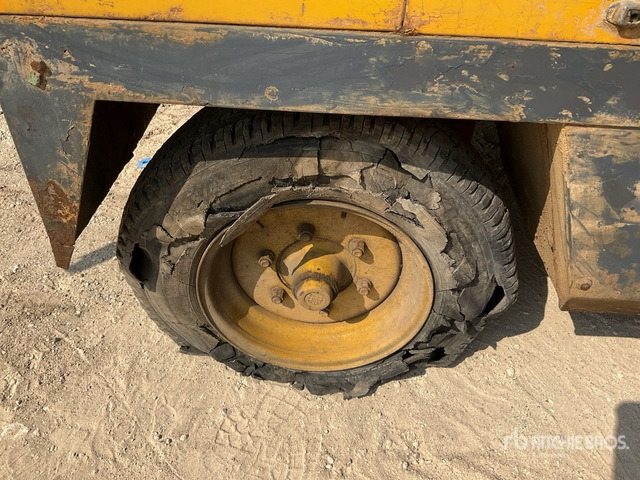 2007 Atlas Copco XATS786 Mobile (Inoperable) Air Compressor - Air compressor: picture 5 2007 Atlas Copco XATS786 Mobile (Inoperable) Air Compressor - Air compressor: picture 5