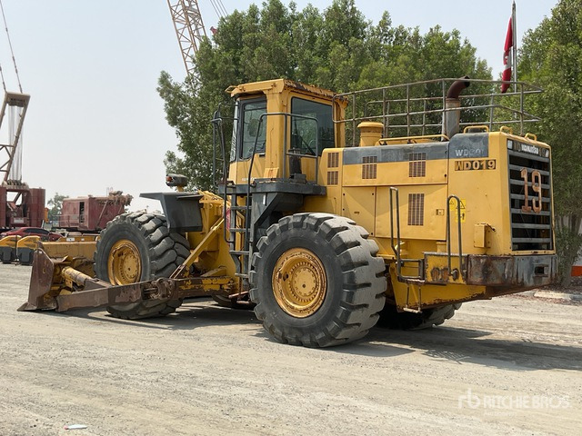 2013 Komatsu WD600-3 - Wheel loader: picture 3 2013 Komatsu WD600-3 - Wheel loader: picture 3